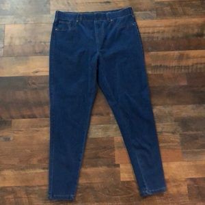 Women’s Stretchy Jeans